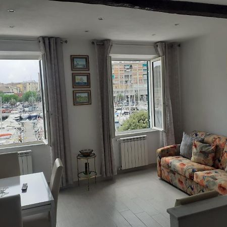 Casa Del Porto Apartment Savona Bagian luar foto