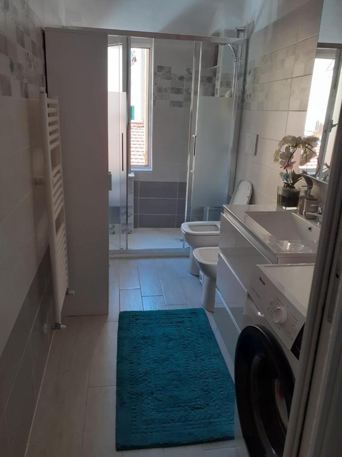 Casa Del Porto Apartment Savona Bagian luar foto